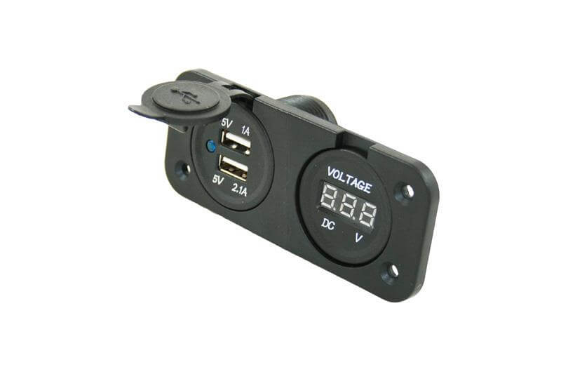 Power Line 12 Volt Einbausteckdose mit 2x USB-A max. 3.1A Ladestrom